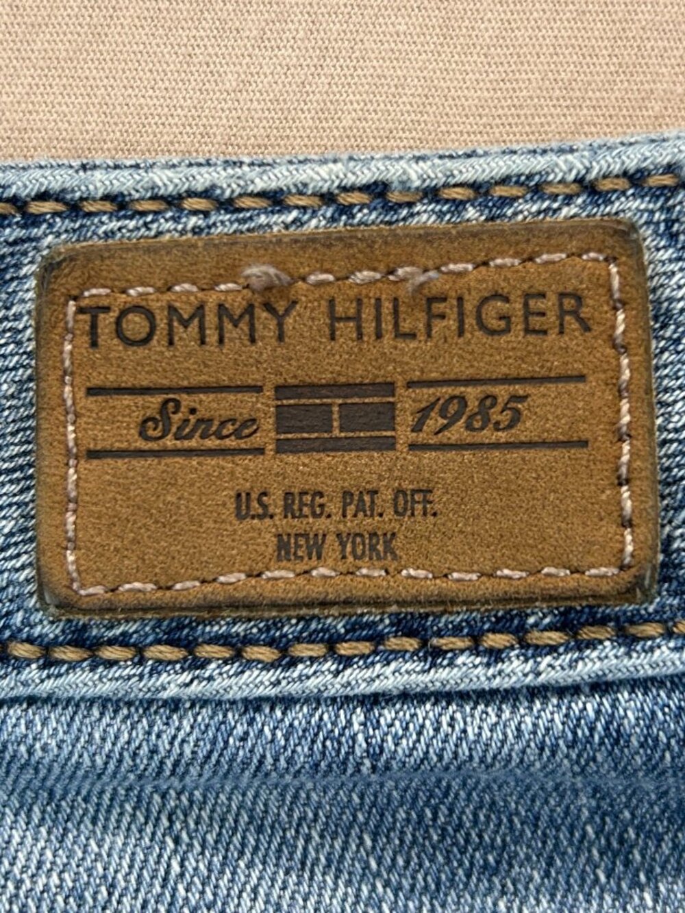Tommy Hilfiger Jeans Womens Size 8 Blue Denim Mid Rise Hope Bootcut Stretch